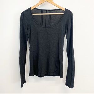 grey lululemon long sleeve top